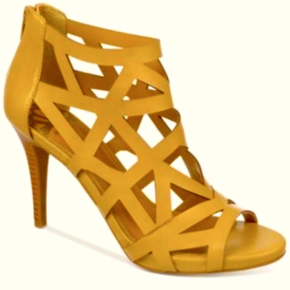 Fergalicious Histeria 8-1/2 vegan cutout high cage heel sandals shoes zip EUC